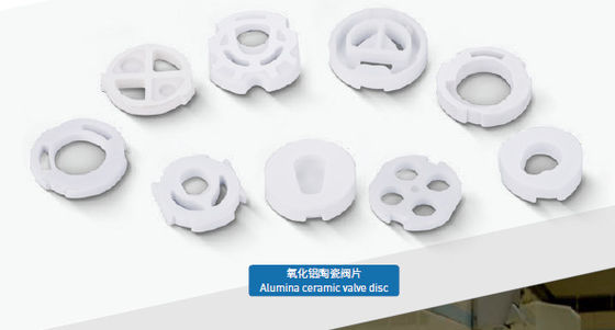 Blancheur élevée 99,7% Ceramique d'oxyde d'aluminium 1-2um Alumines calcinées
