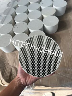 Ceramic Foam Filters with Round & Square Hole for High-Purity Metal Output and Thermal Stability